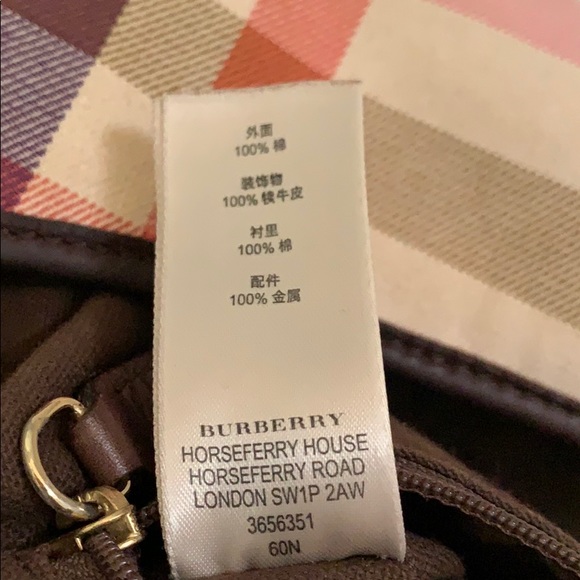 Burberry Canvas Hobo 100% Authentic - Picture 5 of 8